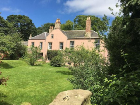 Swinton Manse & Gardens, Swinton